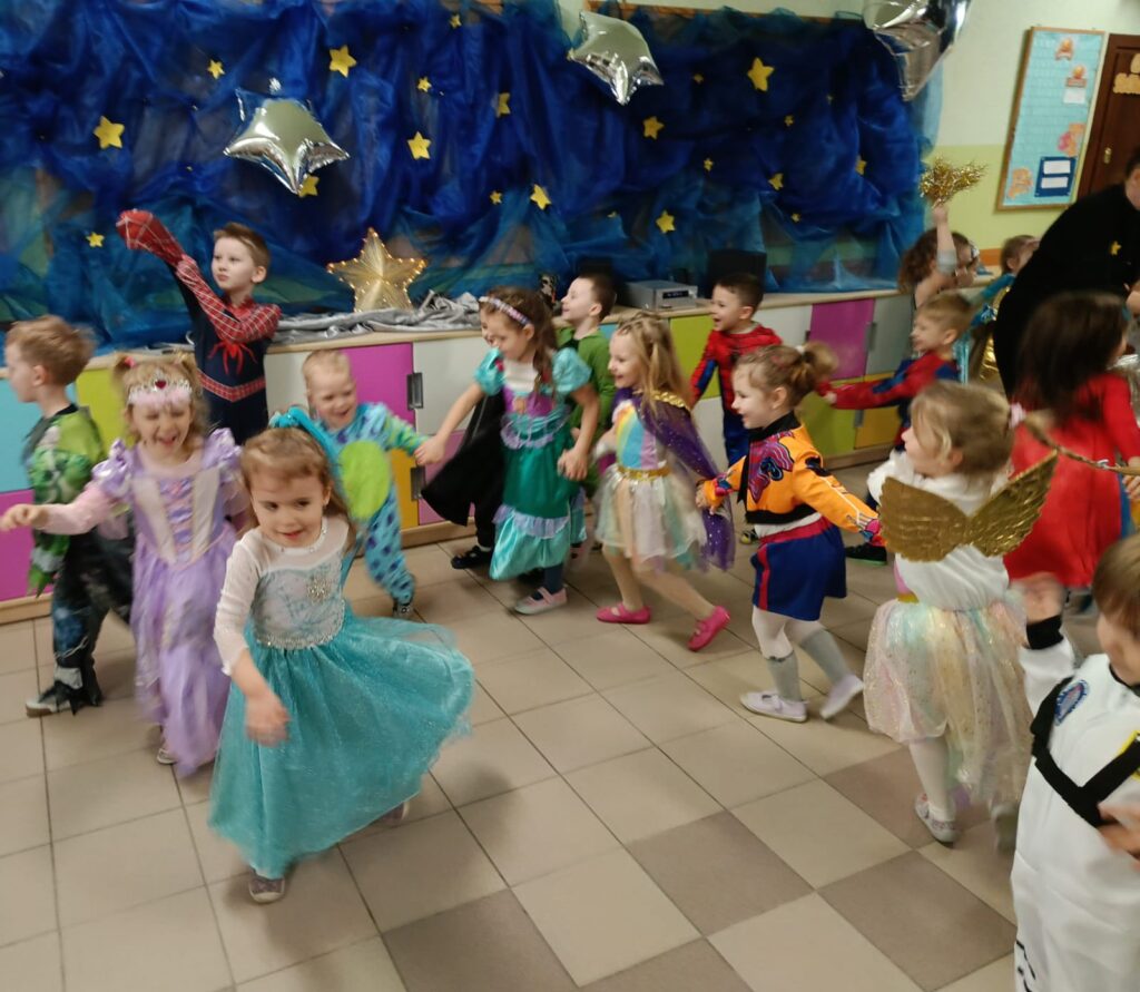 633733361 122192639918491829 6941418677474225640 N