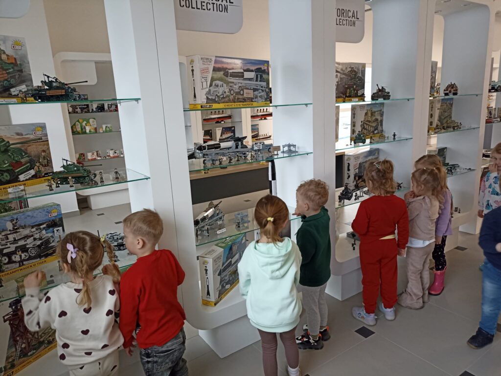 Wycieczka Do Cobu Gr.1 (2)